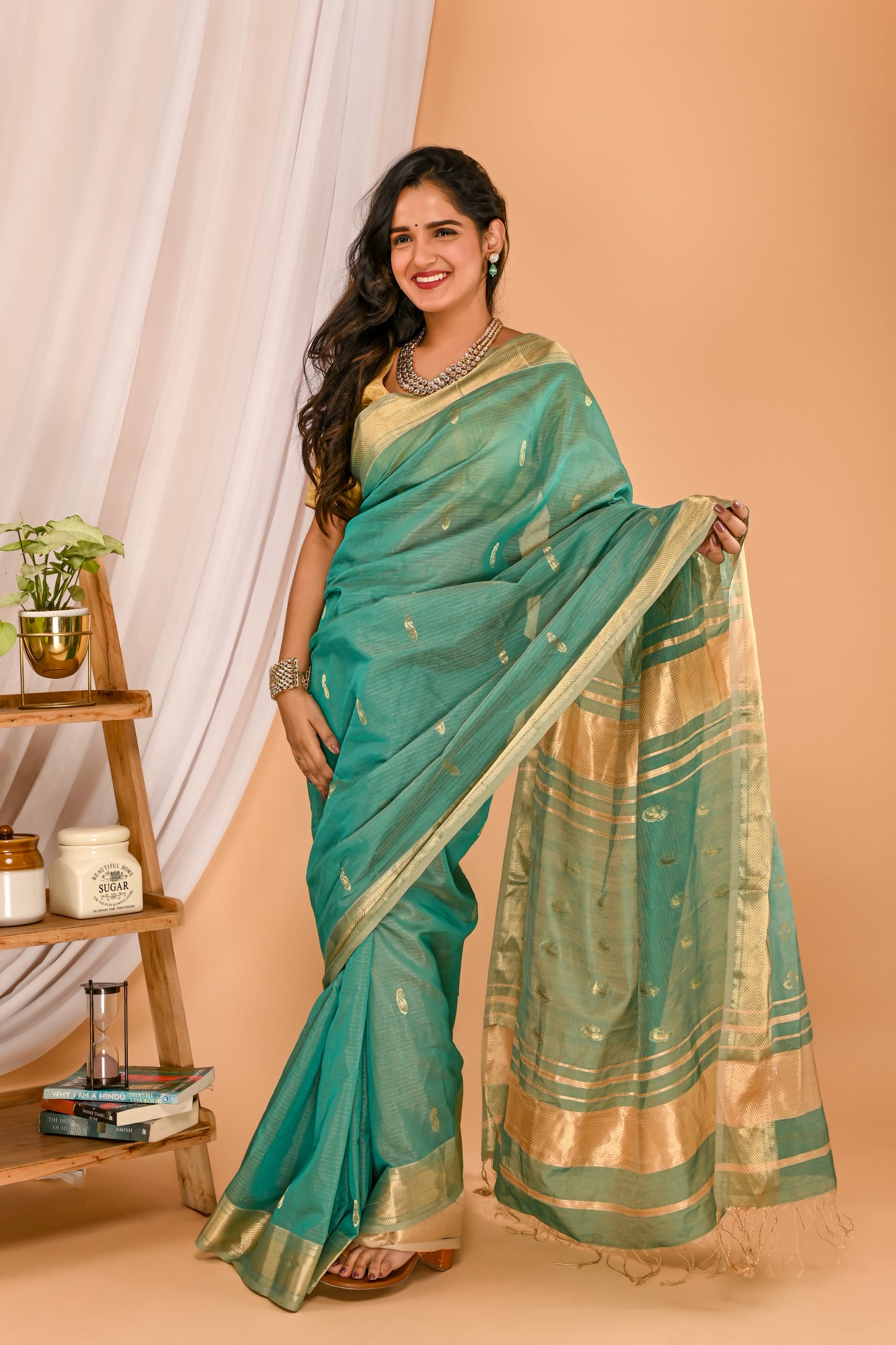 Vibha Maheshwari Handwoven Saree