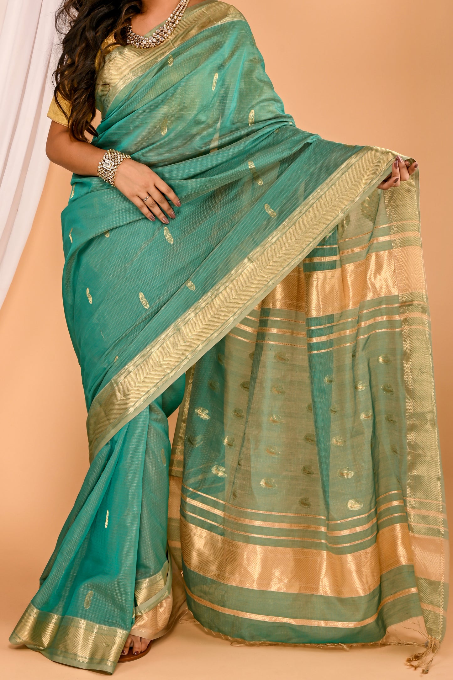 Vibha Maheshwari Handwoven Saree