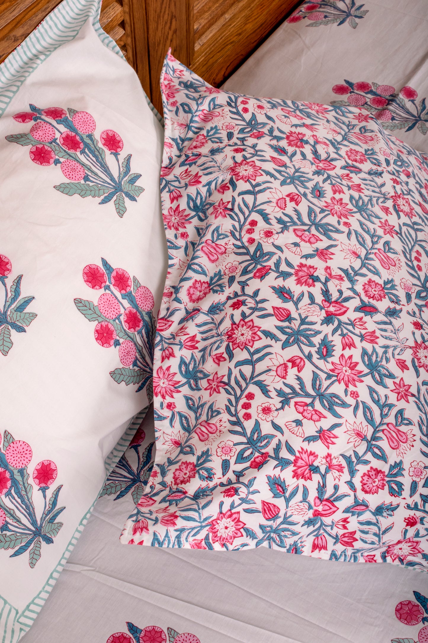 Oratorical Block Printed Bedsheet