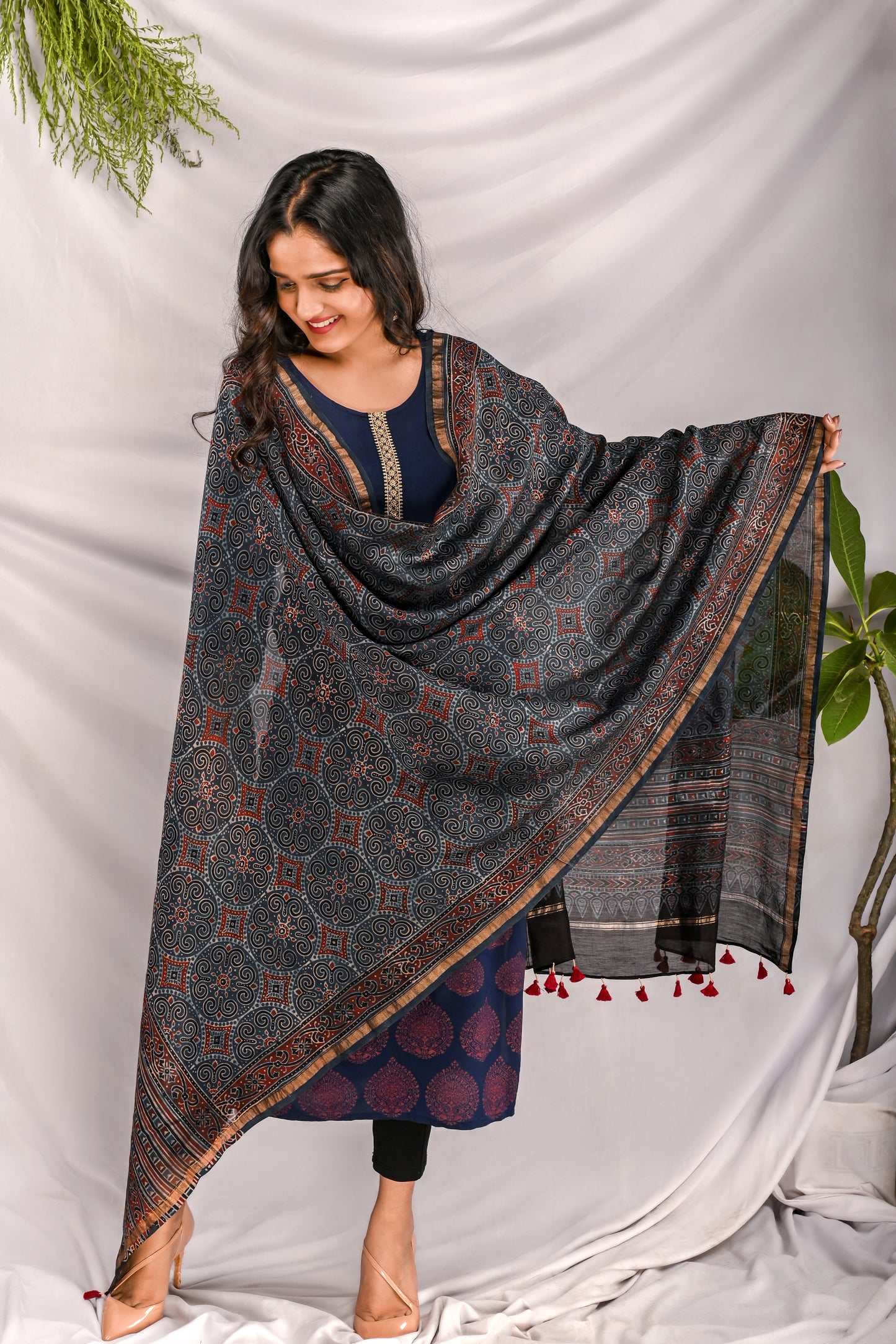 Mayasaar Ajrak Dupatta
