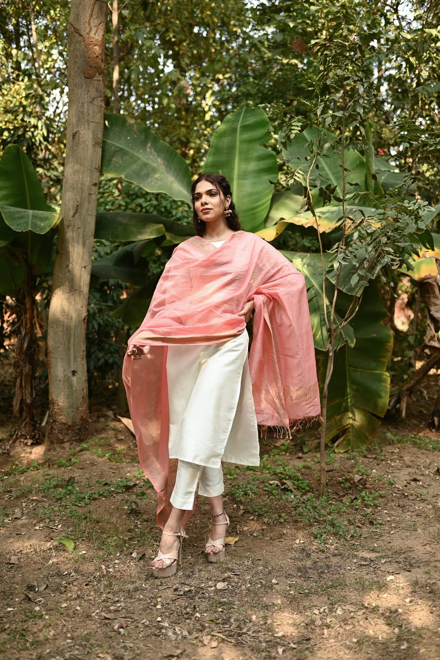 Gulabi Maheshwari Handwoven Dupatta