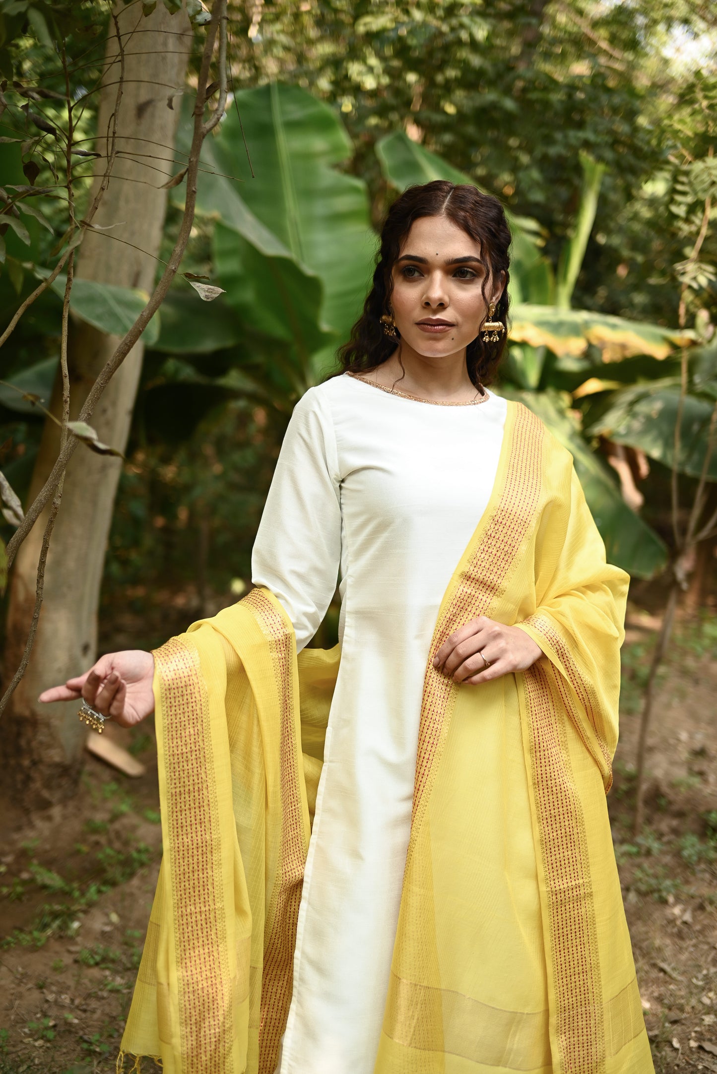 Soorya Maheshwari Handwoven Dupatta