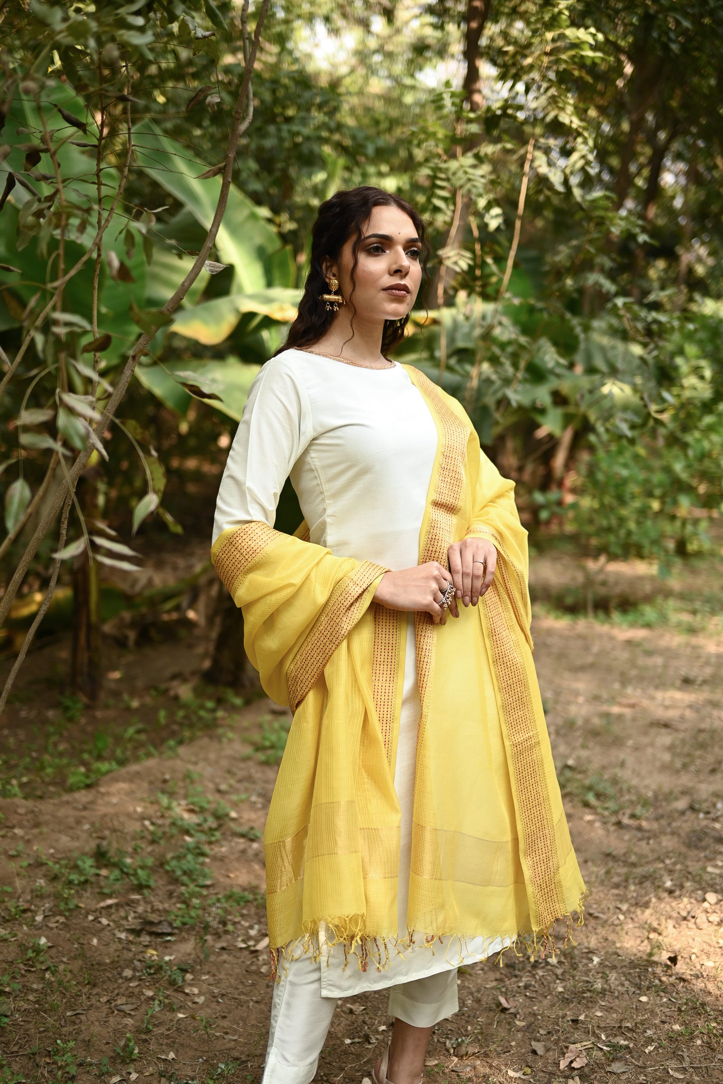 Soorya Maheshwari Handwoven Dupatta