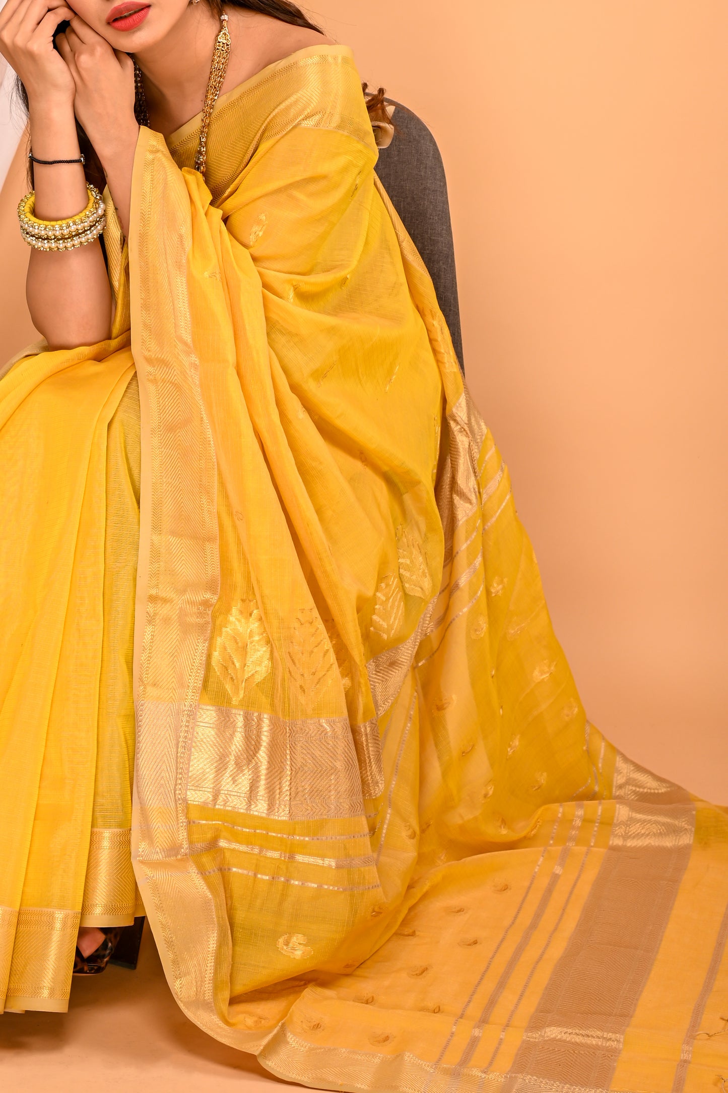 Surya Maheshwari Saree