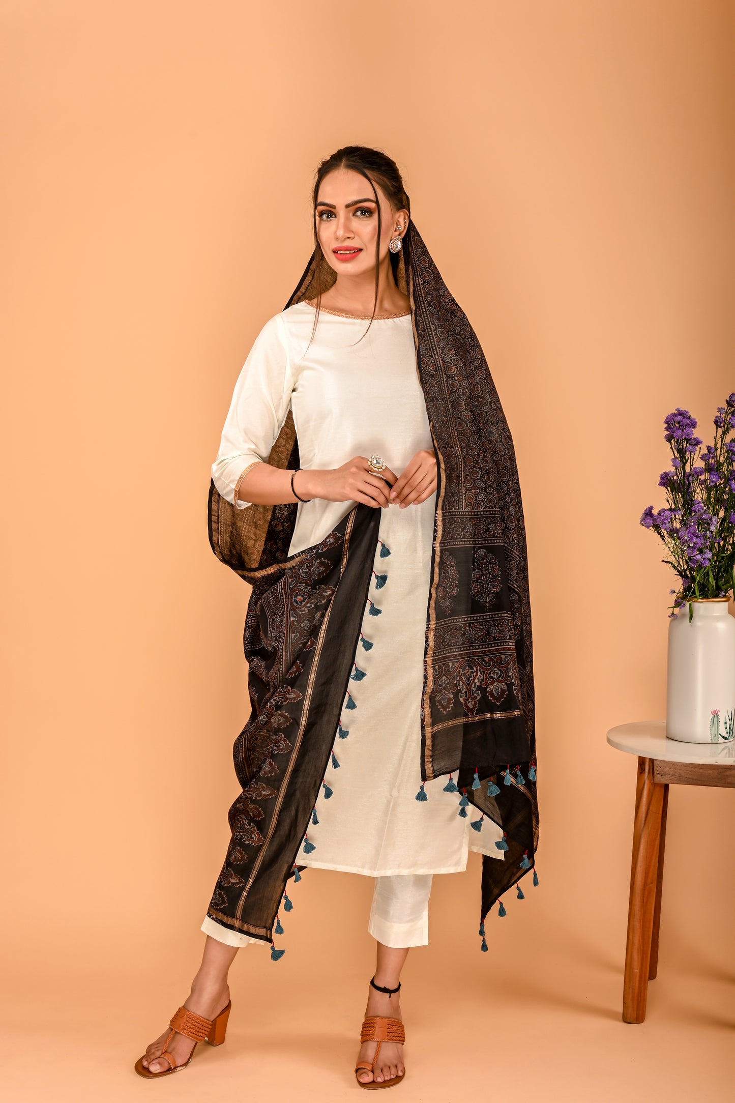 Nahiza Ajrak Dupatta